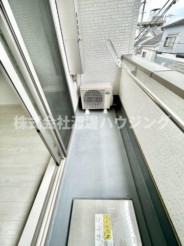 フォレストクリエオーレ宮前町弐番館のバルコニー