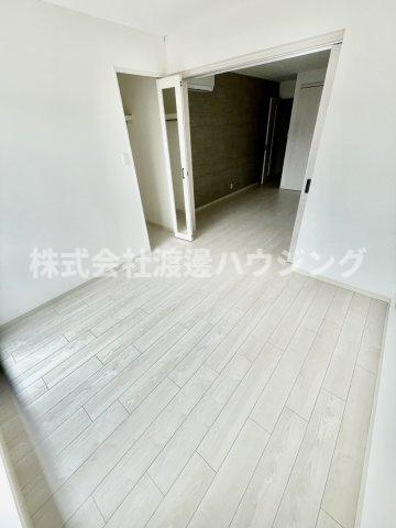 フォレストクリエオーレ宮前町弐番館の寝室