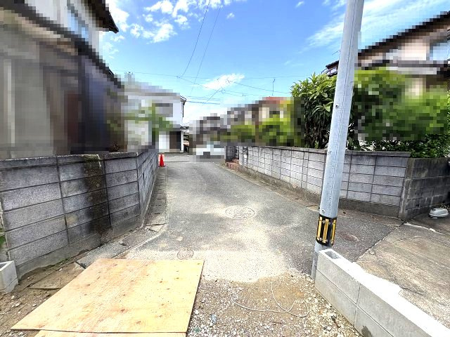 【その他】 | 糟屋郡宇美町宇美東3丁目1期・平屋　1号棟（全1棟）【仲介手数料無料・0円】 | 現地写真。前面道路です。