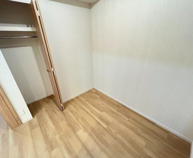 【洋室】 | スプランディッド本町グラン