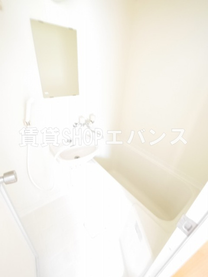 【浴室】 | パストラルハウスD