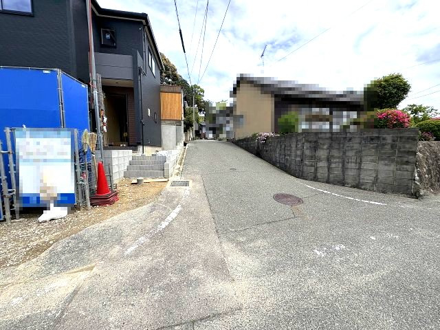 【その他】 | 大野城市中3丁目　1号棟（全1棟）【仲介手数料無料・0円】 | 現地写真。前面道路です。