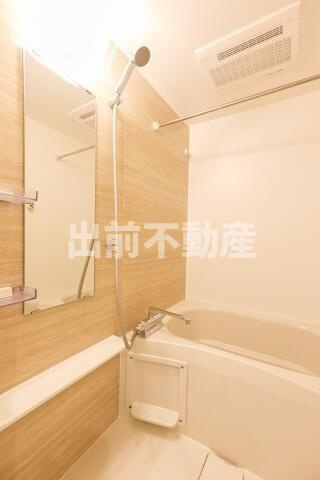 スカイコートパレス板橋の浴室