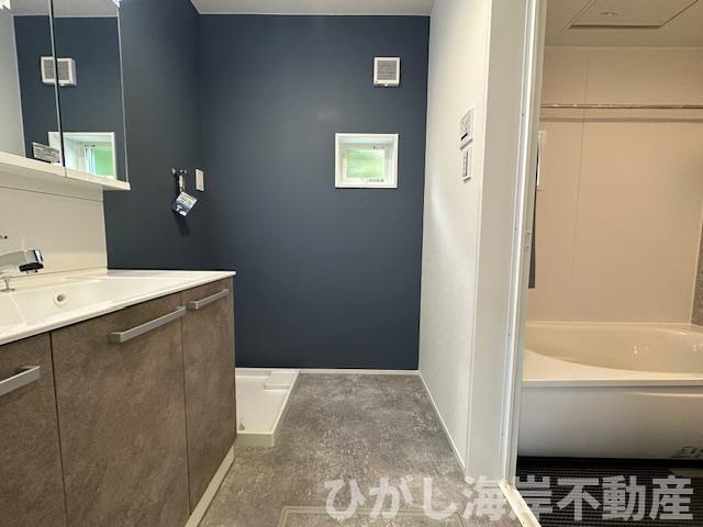 平塚市花水台　新築戸建の脱衣所|脱衣スペース