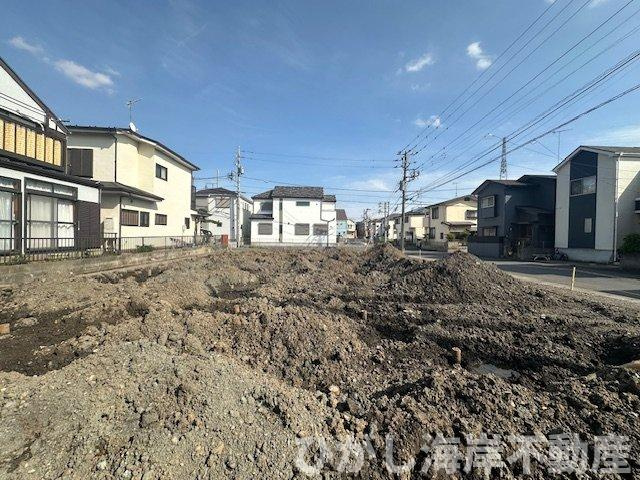 茅ヶ崎市甘沼　売地　全4区画の外観|4月24日撮影　造成工事中　現地外観