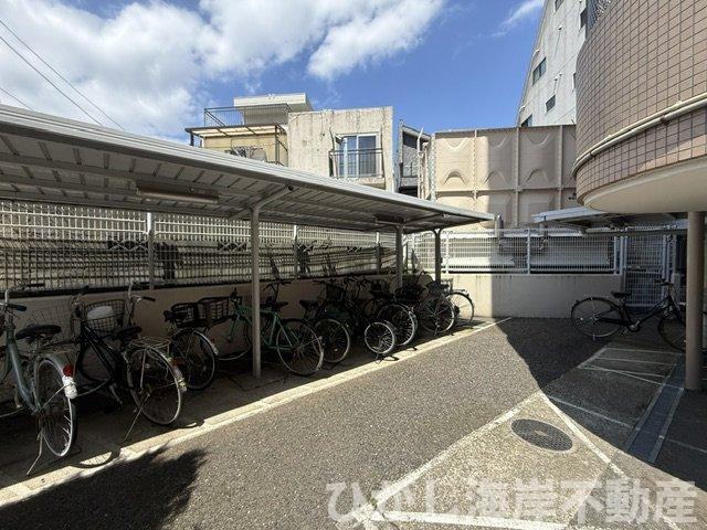 湘南平塚スカイマンションの駐輪場|敷地内駐輪場