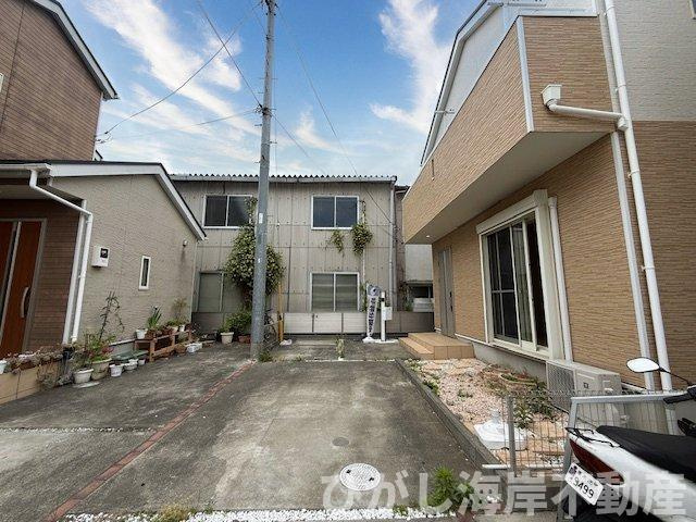 平塚市田村6丁目　中古戸建の前面道路含む現地写真|現地外観