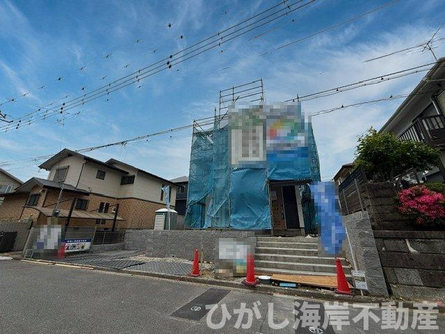 茅ケ崎市堤　新築戸建　の外観|5月23日撮影　建築中　現地外観