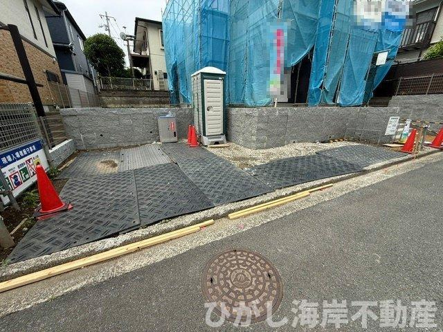茅ケ崎市堤　新築戸建　の駐車場|5月23日撮影　工事中　駐車スペース