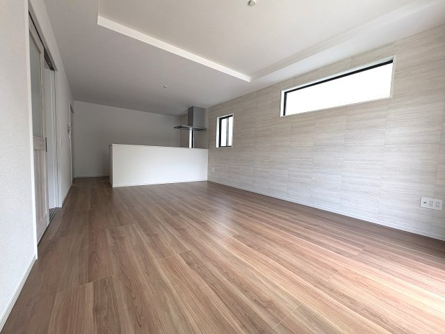 【居間・リビング】 | 大野城市乙金東1丁目1期　2号棟（全2棟）【仲介手数料無料・0円】 | 現地写真。