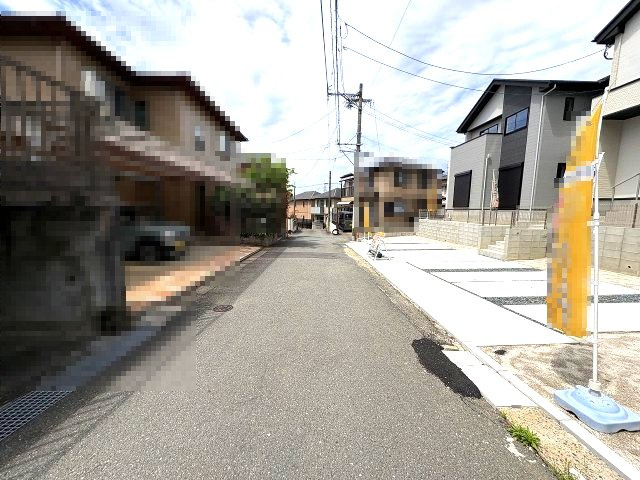 【その他】 | 大野城市乙金東1丁目1期　2号棟（全2棟）【仲介手数料無料・0円】 | 現地写真。前面道路です。