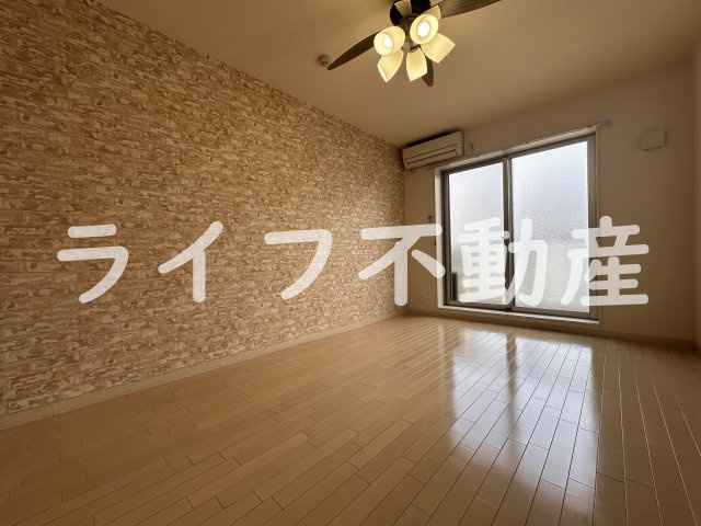 INOVE若江北の居間・リビング|居間です