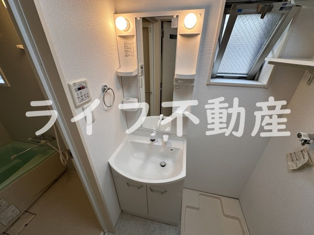 INOVE若江北の独立洗面台|独立洗面台です
