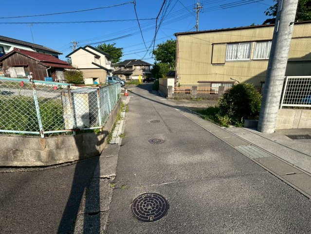 【前面道路含む現地写真】の画像