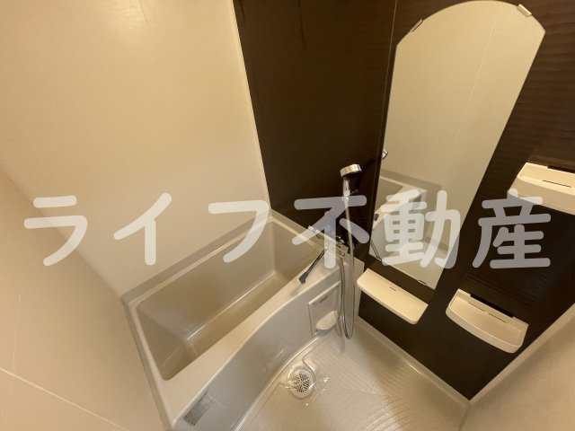 Luxe布施駅前の浴室|お風呂です