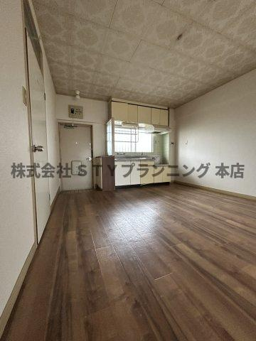 仲介手数料0円！Casa de Felineの居間・リビング