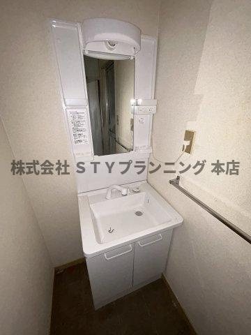 仲介手数料0円！Casa de Felineの独立洗面台