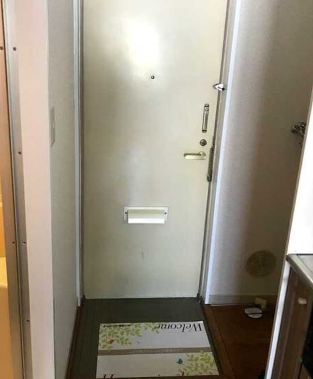 ジョイ深沢　敷金0　礼金0　室内洗濯機置場　最上階の玄関