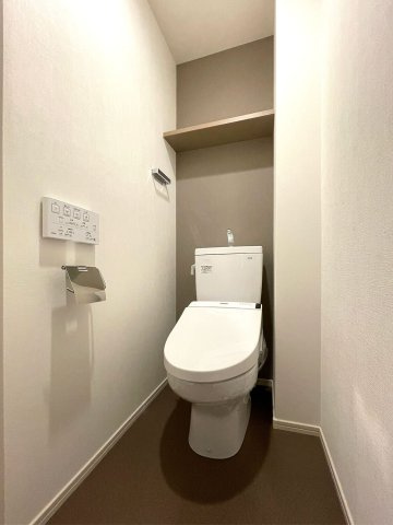 サンクス博多駅南のトイレ|清潔感のあるトイレです。