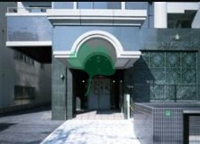 ロイヤル神屋のエントランス