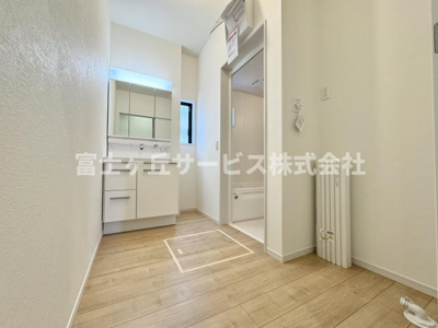 【脱衣所】 | 静岡市駿河区曲金5丁目 2期 新築一戸建て | 脱衣場です