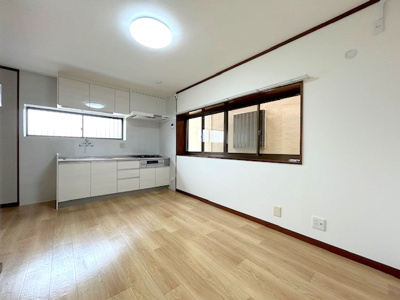 【居間・リビング】 | 出屋敷元町２丁目 戸建