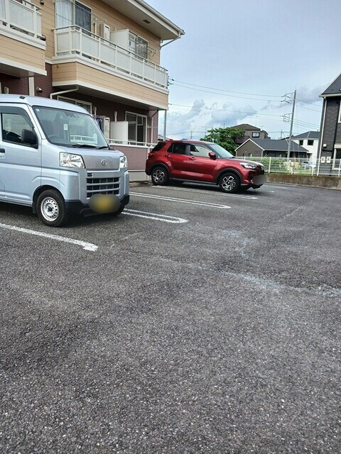 ソルジェンテＢの駐車場