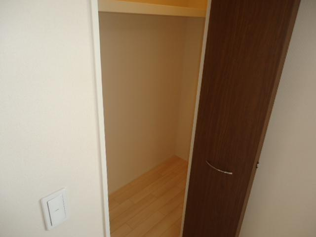 オリーブの収納|クローゼット