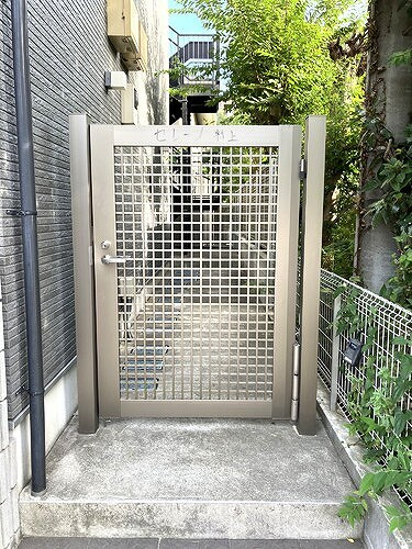 セレーノ村上のエントランス|エントランス外観
