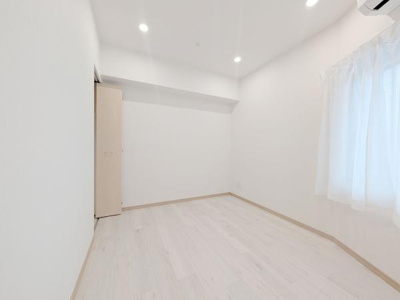 【子供部屋】 | ラフィーナ堺・光明池 | ベッドや机の配置もしやすく好きなものを飾る楽しみもあるお部屋♪お好みの部屋を自由につくることができます！