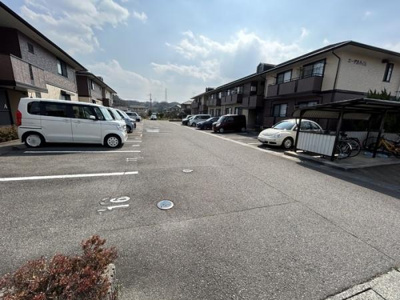 【駐車場】 | エーデルハイム　C棟