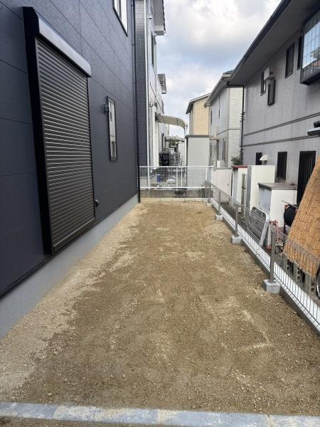 豊田市前山町　全2棟・2号棟の庭|ウッドデッキやBBQ。想像が膨らむお庭