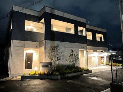 【外観】 | ミント | 外観写真（夜）