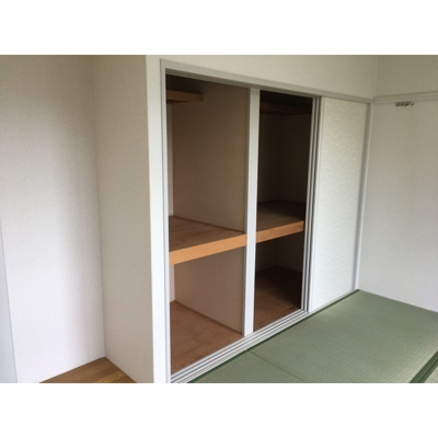  | フレグランス日下部
