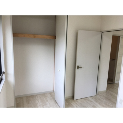  | フレグランス日下部