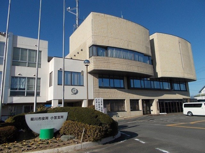 【周辺】 | フェリス・メグ | 菊川市役所　小笠支所まで800m