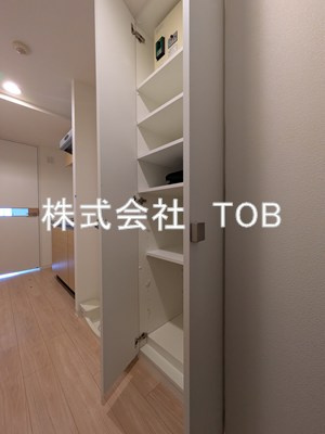 【玄関】 | レジディア笹塚Ⅱ | シューズボックス※クリーニング完了前※
