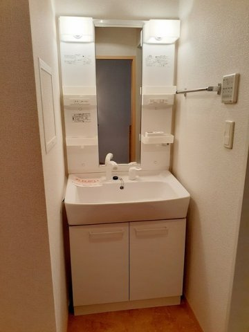 ジェルメ千本杉Ⅱの洗面所