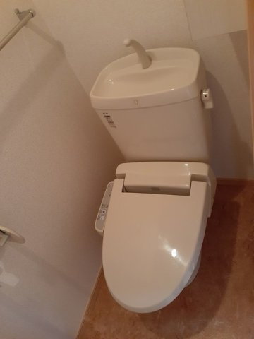 ジェルメ千本杉Ⅱのトイレ
