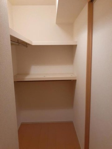 イースト　ワン　ハルズの収納