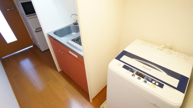 レオパレスＳＫＹ　ＣＯＵＲＴのその他|忙しい朝もおまかせ！洗濯と朝食作りは同時進行。