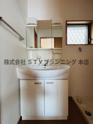 仲介手数料0円！ハピネスさくらの洗面所