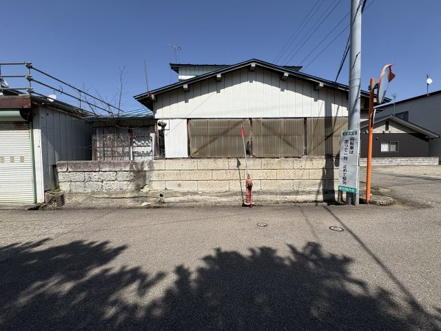  | 【建築条件なし】大仙市若竹町の解体更地渡し 27.96坪 小規模店舗や住宅用地・駐車場用地 区画の整った住宅街の角地物件