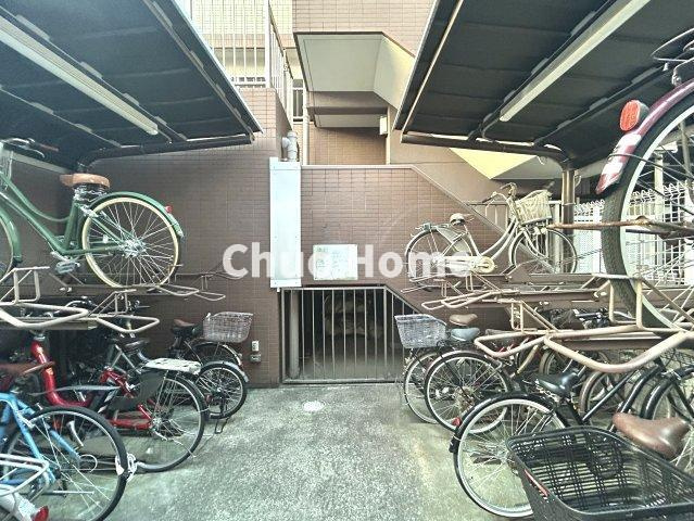 デュオシティ木場公園の駐輪場|【自転車置き場】最新の空き状況や費用などの詳細は担当スタッフまでお問い合わせください。