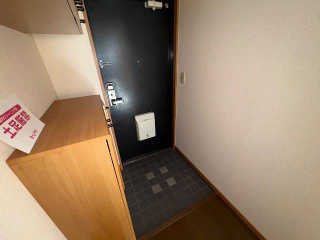 センチュリオン黒崎の内装|廊下