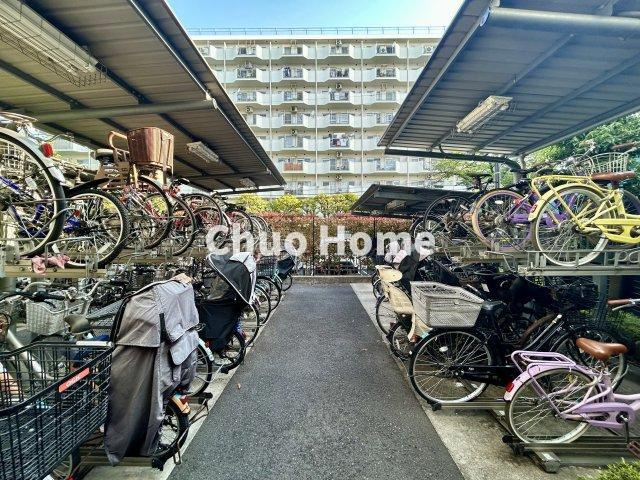 ガーデンレジデンスお花茶屋の駐輪場|【自転車置き場】最新の空き状況や費用などの詳細は担当スタッフまでお問い合わせください。