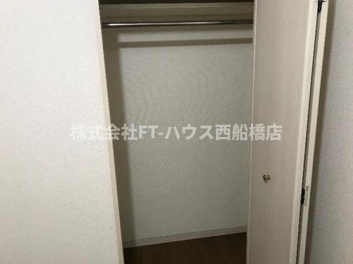 ライオンズマンション下総中山第３の収納|収納：クロゼット（洋室）※2026年2月撮影     （2026年2月撮影）