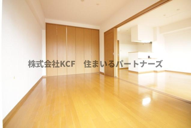 レジデンス東櫛原の居間・リビング