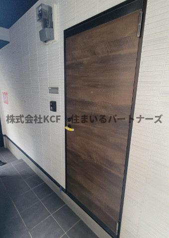 レガリア西町の玄関