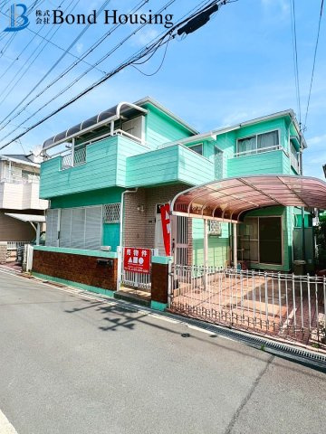JR土山駅徒歩19分　外壁塗装歴有　魚住町清水　中古戸建の前面道路含む現地写真
